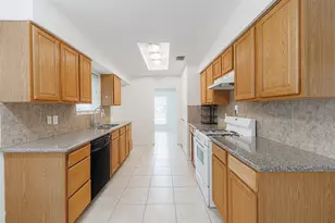 502 Pickford Dr, Katy, TX 77450 - Photo 10