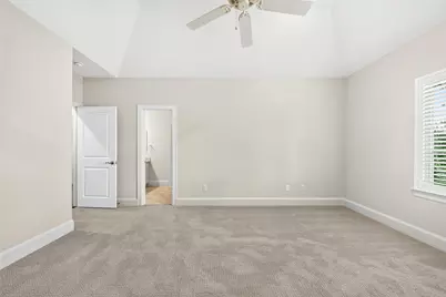 5216 Locust Street, Bellaire, TX 77401 - Photo 28