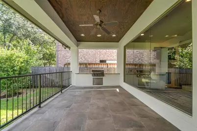 5216 Locust Street, Bellaire, TX 77401 - Photo 34