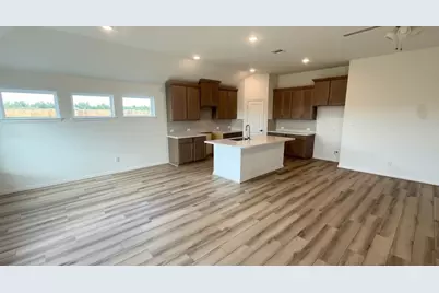 2013 Shady Glen Lane, Magnolia, TX 77355 - Photo 2