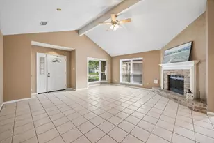 12827 Sandri Ln, Houston, TX 77077 - Photo 4