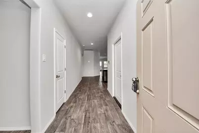 8302 Rose Petals Lane, Rosharon, TX 77583 - Photo 14