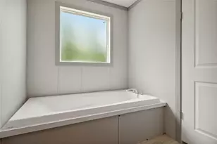 3006 Co Rd 2068, Hull, TX 77564 - Photo 22