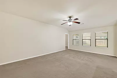 379 Henry Street, Alvin, TX 77511 - Photo 6