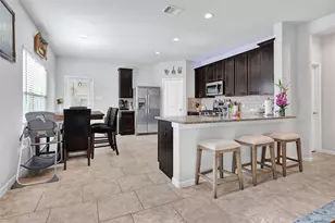 1410 Woods Lake Ct, Houston, TX 77047 - Photo 8