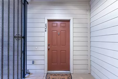 6607 Lake Woodlands Drive #624, The Woodlands, TX 77382 - Photo 4