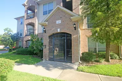 6607 Lake Woodlands Drive #624, The Woodlands, TX 77382 - Photo 1