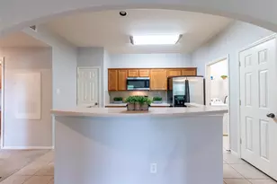 6607 Lake Woodlands Dr, The Woodlands, TX 77382 - Photo 6