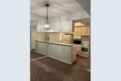 11711 Memorial Drive #673, Houston, TX 77024 - Photo 2