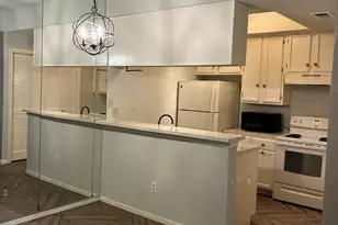 11711 Memorial Dr, Houston, TX 77024 - Photo 2