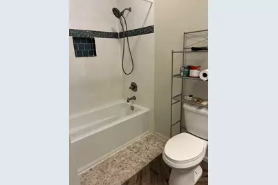 11711 Memorial Drive #673, Houston, TX 77024 - Photo 8