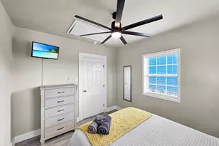 1890 Atlantis Ln, Crystal Beach, TX 77650 - Photo 40