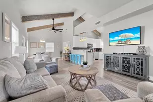 1890 Atlantis Ln, Crystal Beach, TX 77650 - Photo 18