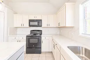 18422 N Willow Bluff Rd, Katy, TX 77449 - Photo 16
