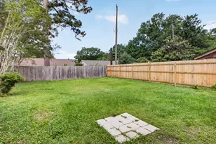 2027 Ottawa Ln, Houston, TX 77043 - Photo 22