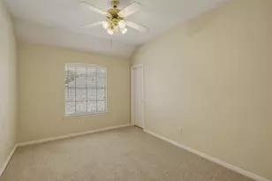 9314 Walnut Brook Ct, Houston, TX 77040 - Photo 32