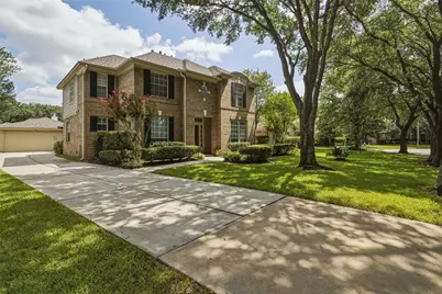 9314 Walnut Brook Ct, Houston, TX 77040 - Photo 2