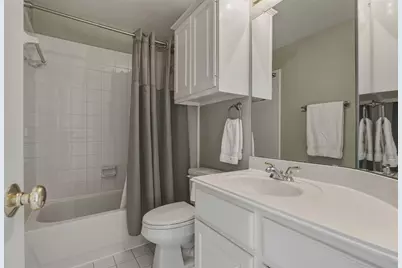 9314 Walnut Brook Ct, Houston, TX 77040 - Photo 34