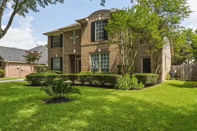 9314 Walnut Brook Ct, Houston, TX 77040 - Photo 2