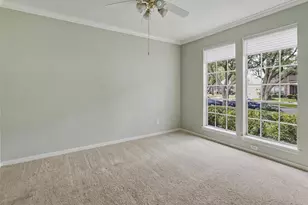 9314 Walnut Brook Ct, Houston, TX 77040 - Photo 8