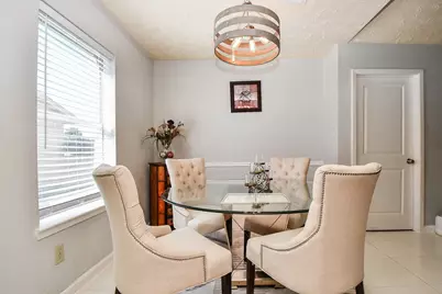 16711 Ribbonridge Drive, Sugar Land, TX 77498 - Photo 12