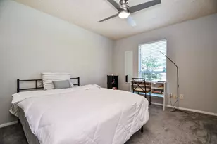 16711 Ribbonridge Dr, Sugar Land, TX 77498 - Photo 16