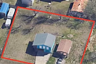 215 12th St, San Leon, TX 77539 - Photo 44