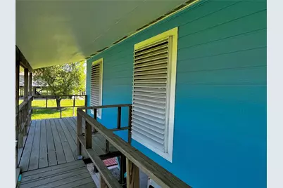 215 12th Street, San Leon, TX 77539 - Photo 8