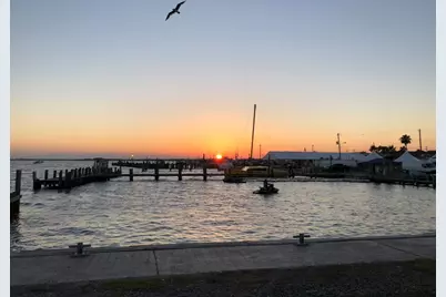 215 12th Street, San Leon, TX 77539 - Photo 50