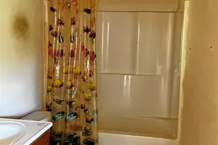 215 12th St, San Leon, TX 77539 - Photo 36