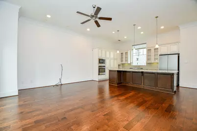 818 Yale Street #A, Houston, TX 77007 - Photo 16