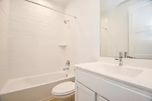 215 Springfield Terrace Ct, Conroe, TX 77304 - Photo 18