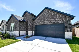 215 Springfield Terrace Ct, Conroe, TX 77304 - Photo 2