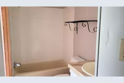 865 Omeara, Montgomery, TX 77316 - Photo 10