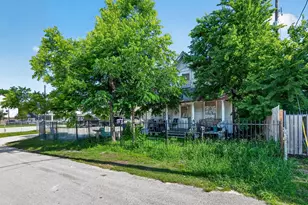 707 E 28th St, Houston, TX 77009 - Photo 22