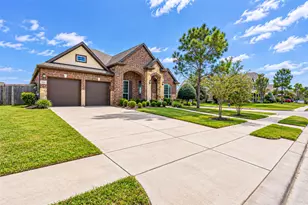 2309 Rosehill Gdn Trl, Pearland, TX 77089 - Photo 2