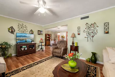 1811 Myrtle Street, Liberty, TX 77575 - Photo 2