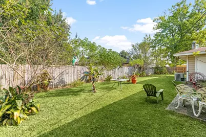 1811 Myrtle Street, Liberty, TX 77575 - Photo 14