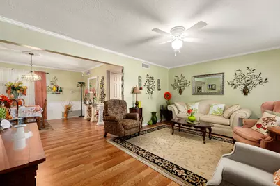 1811 Myrtle Street, Liberty, TX 77575 - Photo 1