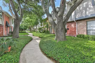 14122 Misty Meadow Lane, Houston, TX 77079 - Photo 4
