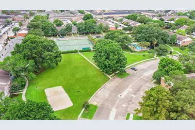 14122 Misty Meadow Lane, Houston, TX 77079 - Photo 40