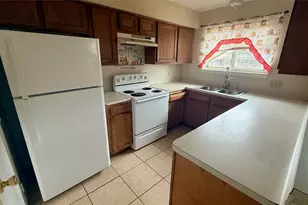 2155 Hazlitt Dr, Houston, TX 77032 - Photo 4