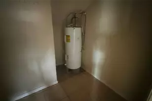 2155 Hazlitt Dr, Houston, TX 77032 - Photo 16