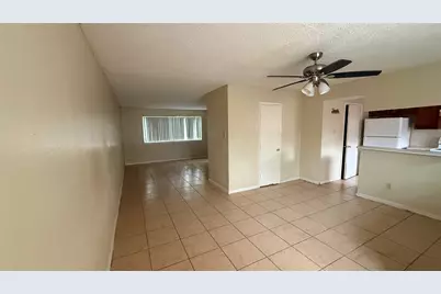 2155 Hazlitt Drive, Houston, TX 77032 - Photo 2