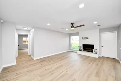 3234 Pebble Lake Drive, Sugar Land, TX 77479 - Photo 26