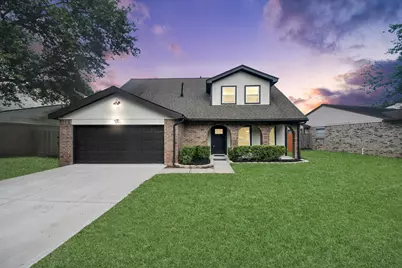 3234 Pebble Lake Drive, Sugar Land, TX 77479 - Photo 2