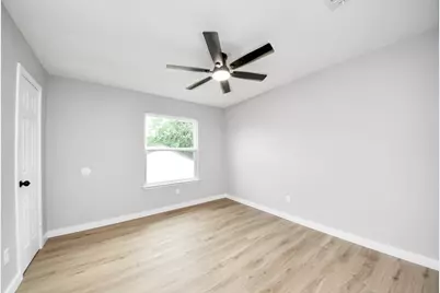 3234 Pebble Lake Drive, Sugar Land, TX 77479 - Photo 20