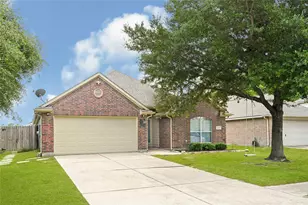 24027 Lestergate Dr, Spring, TX 77373 - Photo 2