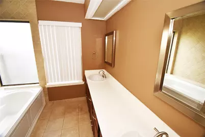 3034 The Highlands Drive, Sugar Land, TX 77478 - Photo 10