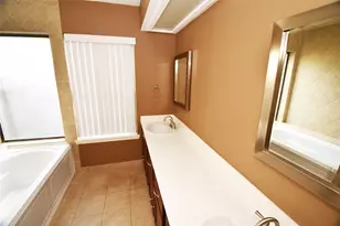 3034 The Highlands Dr, Sugar Land, TX 77478 - Photo 10